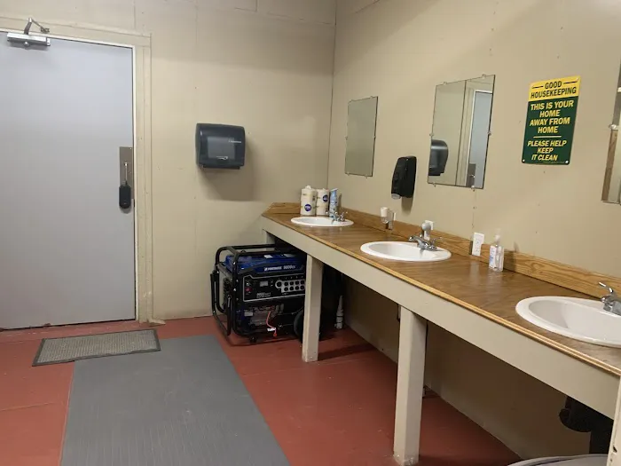 Hidden Pines Campground Picture 9