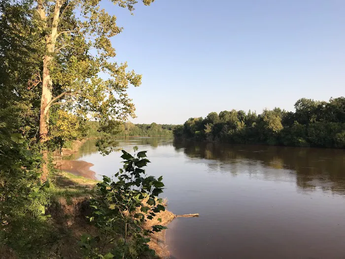 Brad's Old Ferry Landing Campground & RV Park Picture 7