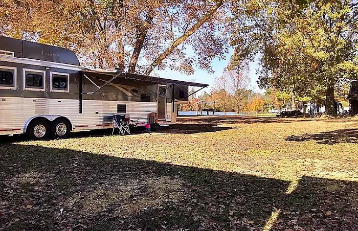 Rock Hill Bed & Bale RV Park & Arena Picture 7