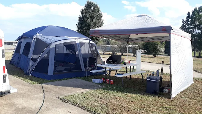 Carthage RV Campground Picture 9