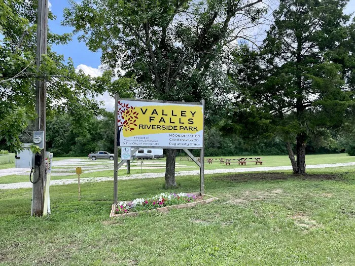 Valley Falls RV Park & Campground Picture 3