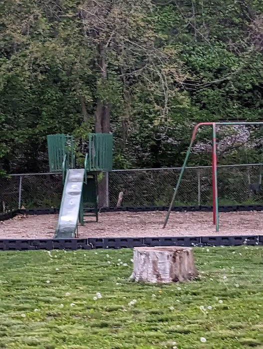 Riverfront Campground Picture 7