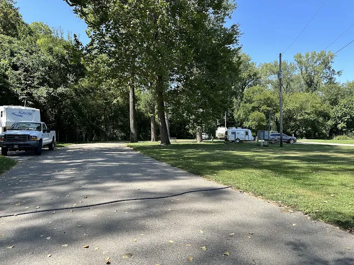 Riverfront Campground Picture 2