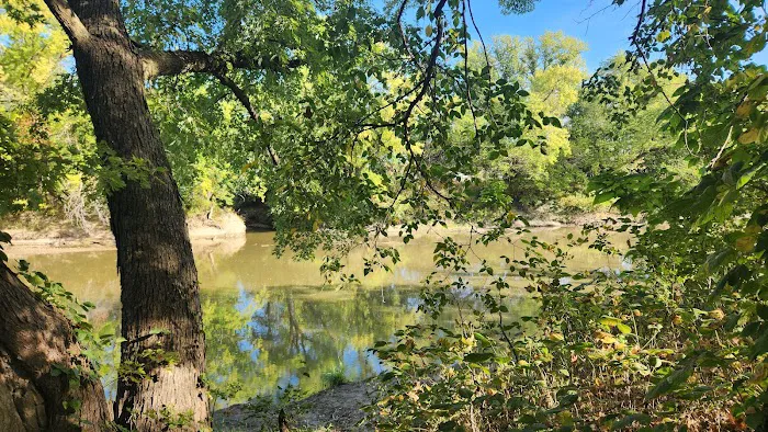 Riverside Park Campground Picture 1