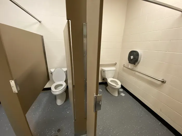 Stone State Park Campground and Lodge Picture 9