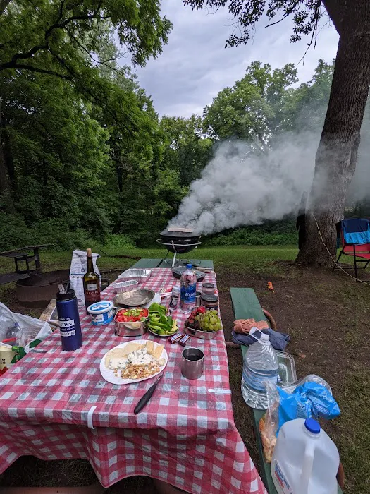 Stone State Park Campground and Lodge Picture 1