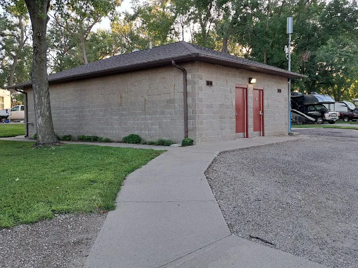 Scenic Park RV Campground Picture 3