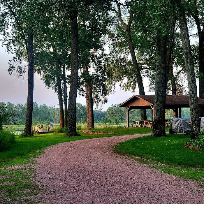 River Landing Camp Ground Picture 2