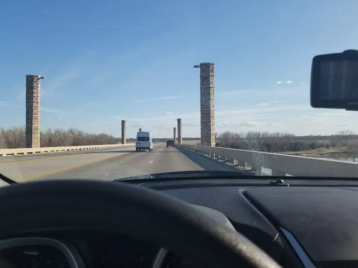 Meridian Bridge RV Resort Picture 10