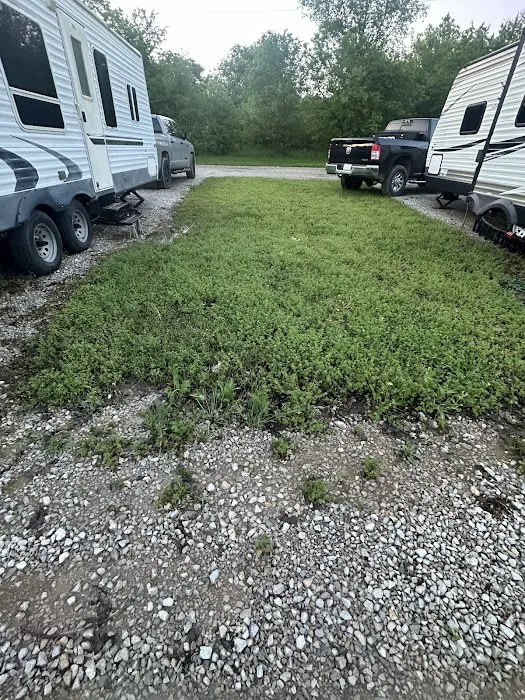 Creekside at Red River Rose RV Resort Picture 8