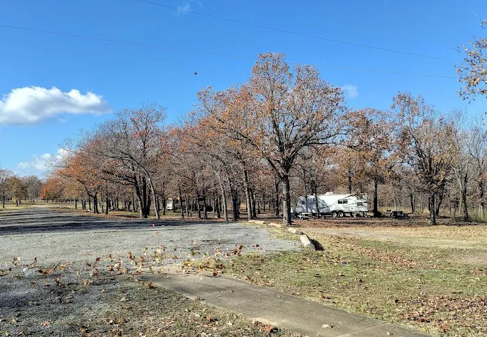 Crowder Point Family Campground Picture 7
