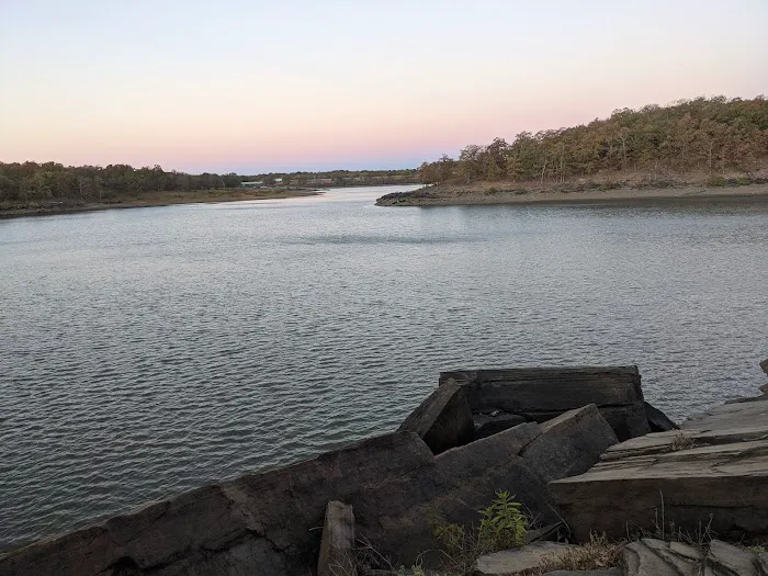 Crowder Point Family Campground Picture 9