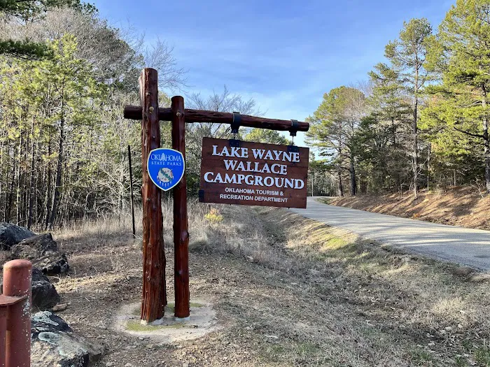 Lake Wayne Wallace Campground Picture 5