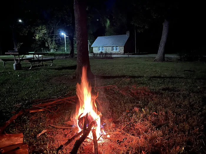 Camp Hunter RV Park Picture 5