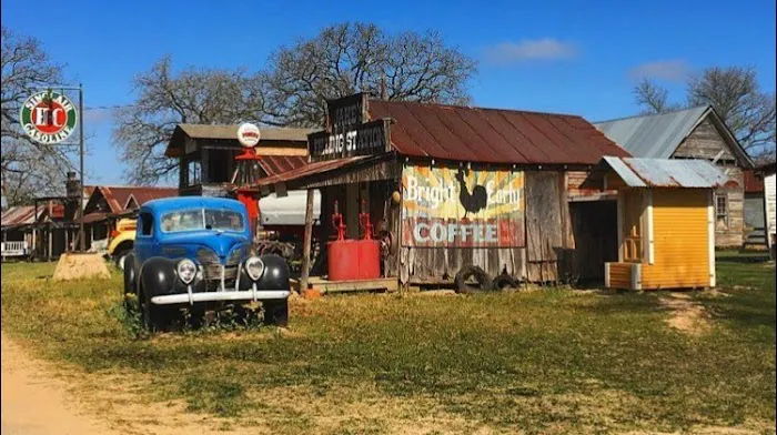 Salmon Lake Park Picture 2