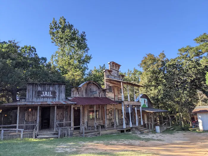 Salmon Lake Park Picture 3