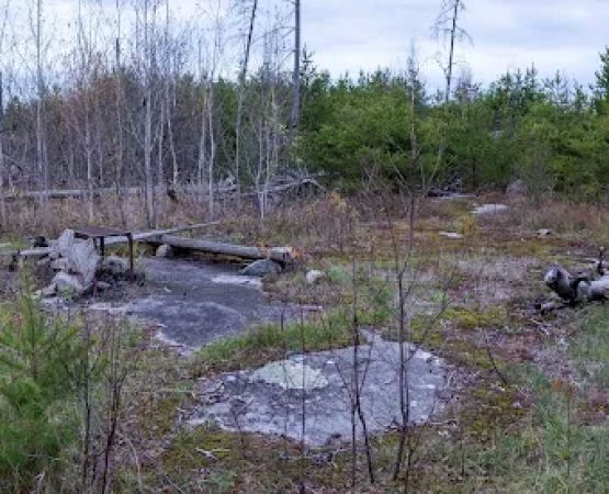 Campfire Lake Campsite - Powwow Trail