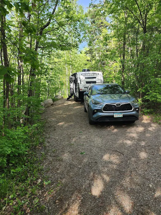 Fall Lake Campground Picture 3