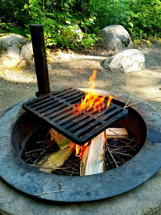 Fall Lake Campground Picture 6