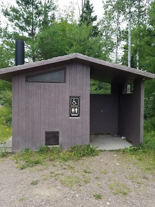 Harriet Lake Rustic Campground Picture 9