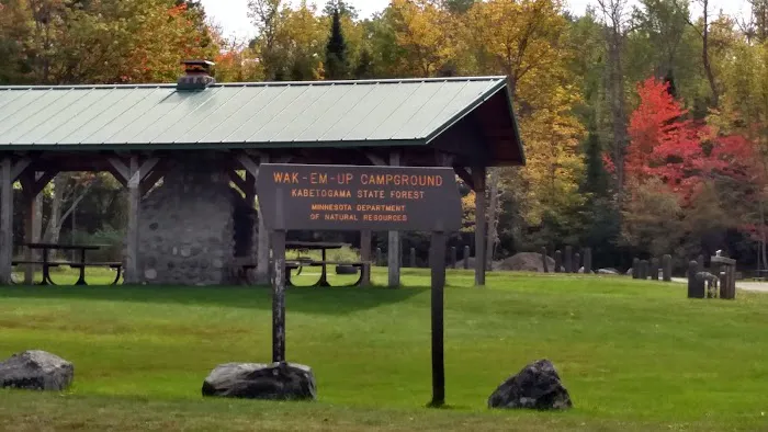 Wakemup Bay Campground Picture 3