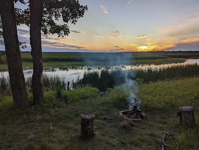 Iron Bridge Canoe Campsite Picture 4