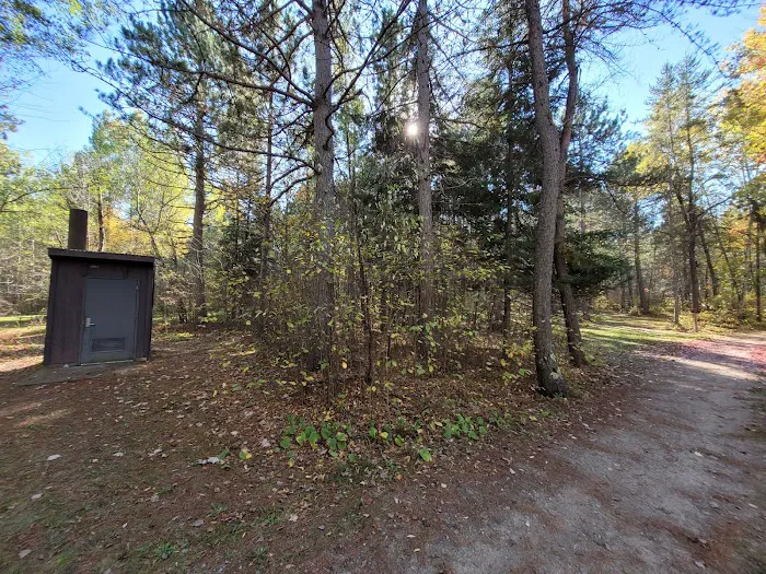 Buttonbox Lake Campground Picture 7