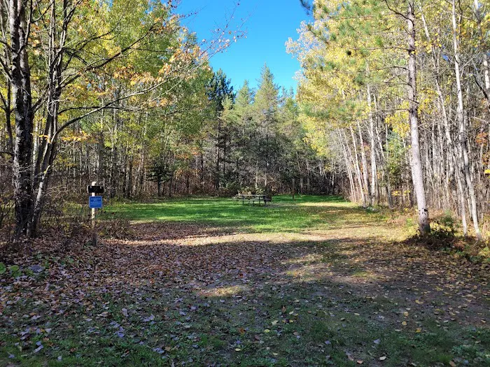 Buttonbox Lake Campground Picture 6