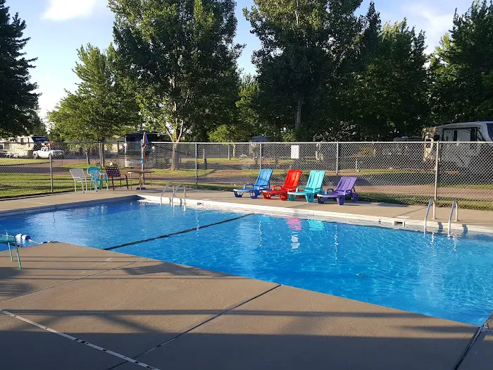 R & R Campground and RV Park Picture 5