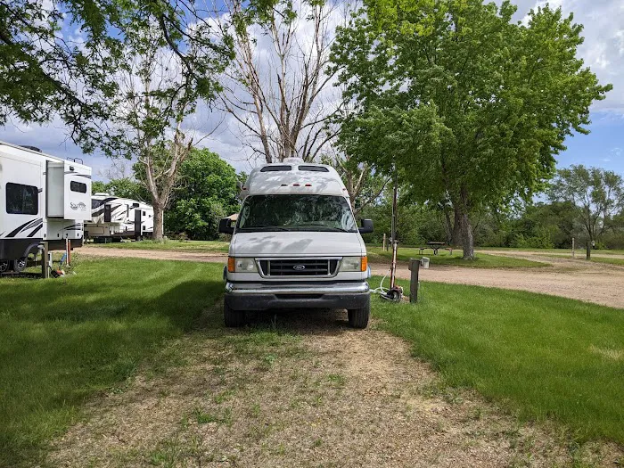 R & R Campground and RV Park Picture 10