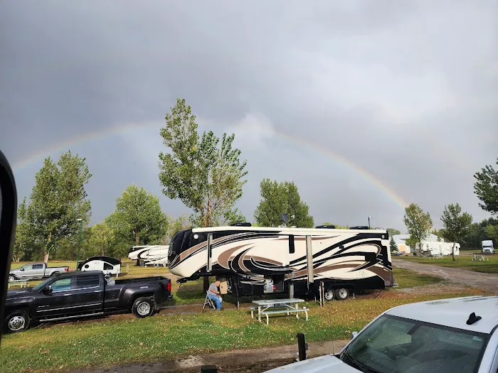 Rondees Campground Picture 6