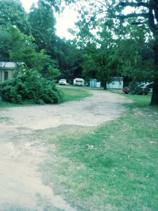 Red Rock Ranch & Campgrounds Picture 6