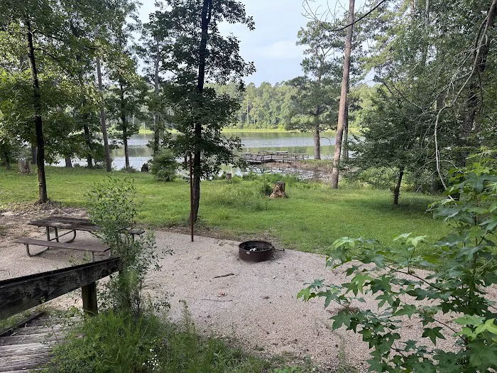 Valentine Lake North Campground Picture 5