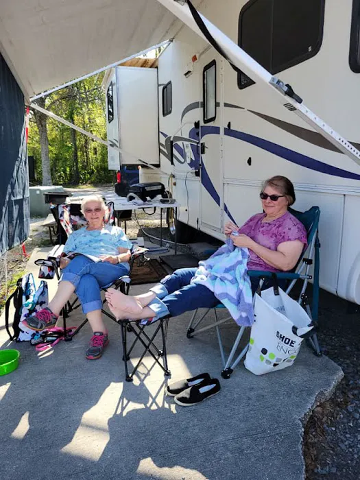 Hideaway Ponds Resort Picture 2