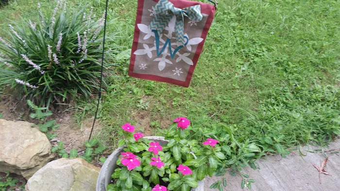 Riverbend RV Campground Picture 1