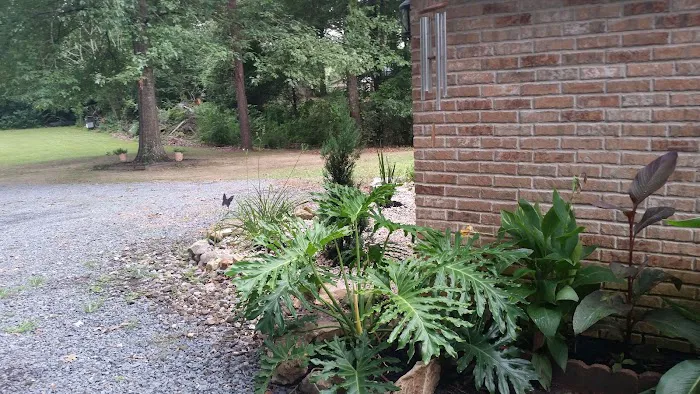 Riverbend RV Campground Picture 9