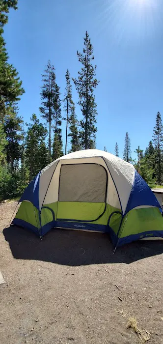 Lost Creek Campground Picture 5