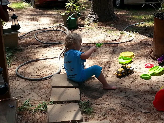 Lowe's Creek Park Picture 2