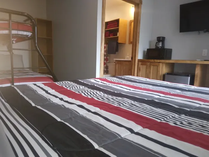 Al's Waterfront RV Resort, LLC Picture 9