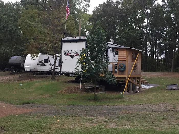 Hickory Ridge Campground Picture 3