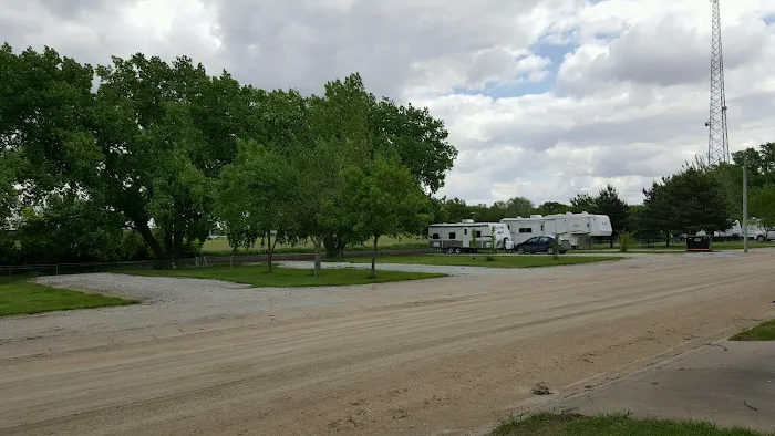 Lakeshore RV Park Picture 7