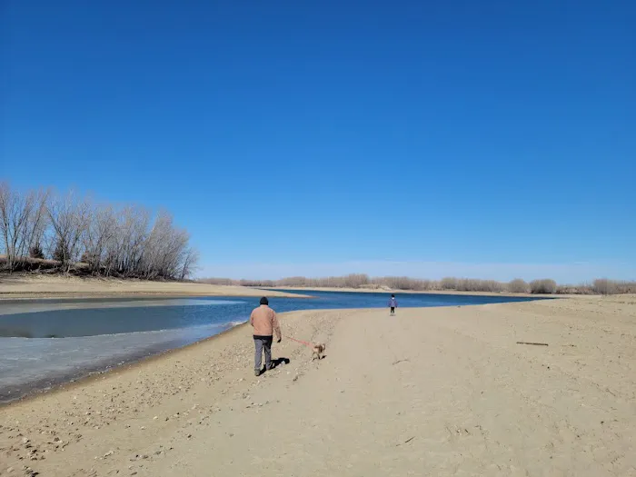 Davis Creek Dam Campground Picture 4