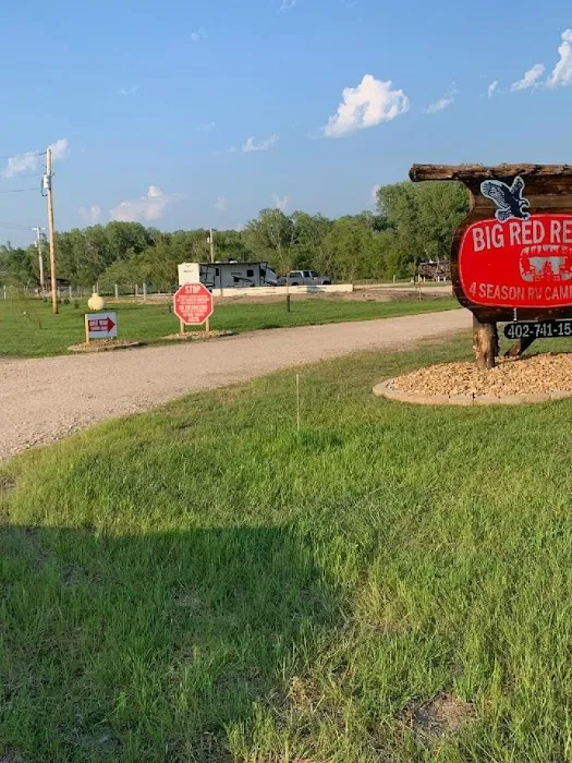 Big Red Resort Picture 7