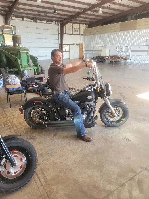 Lyndle Shelby Picture 4