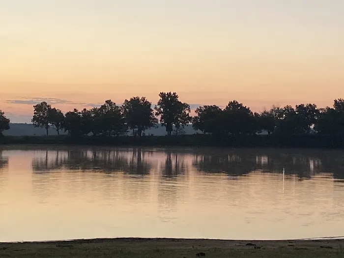 Sheppard Point Corps of Engineers Campground Picture 2