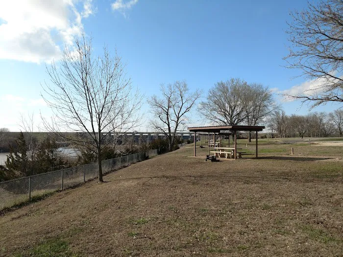 Riverside West Campground Picture 3