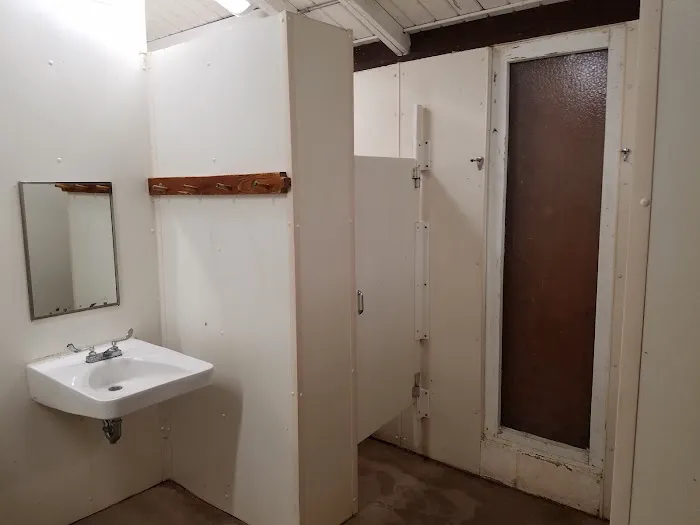 Ruark Bluff East Side Campgrounds camp site B-6 Picture 7