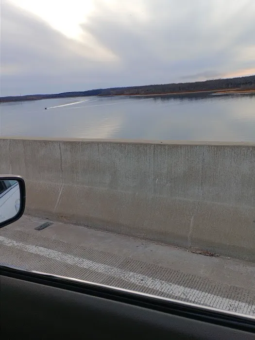 Ruark Bluff East Side Campgrounds camp site B-6 Picture 3