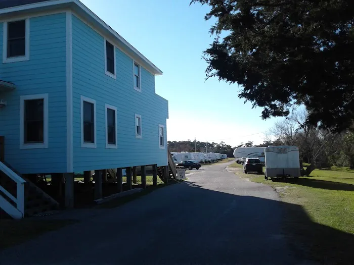 Island Hide-A-Way Campground Picture 4