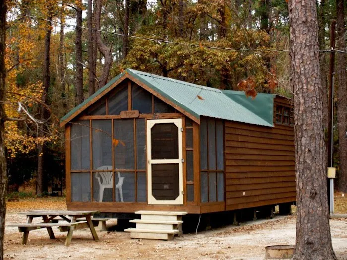 Powell Park Resort & Marina Picture 3